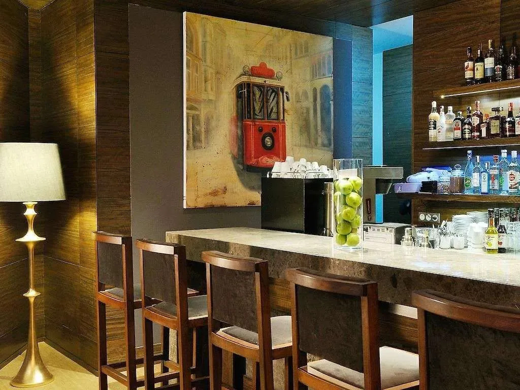 Alkoçlar Keban Hotel