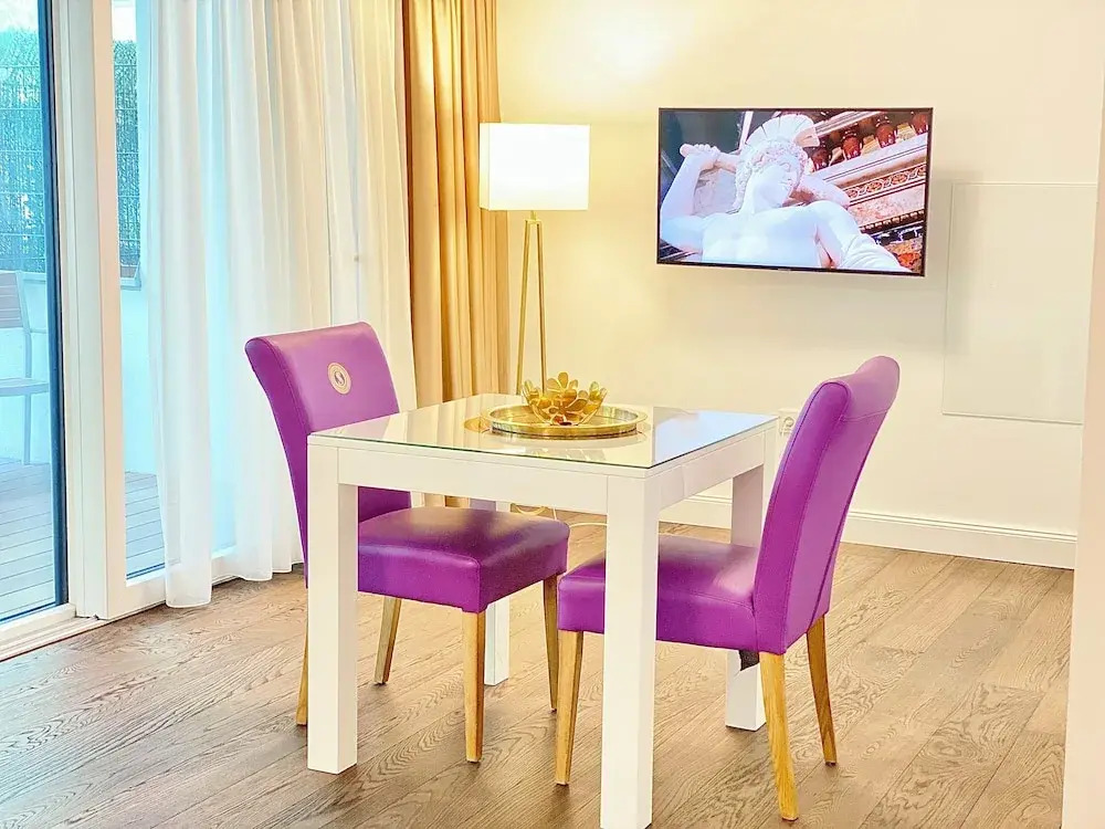 Vienna International Living