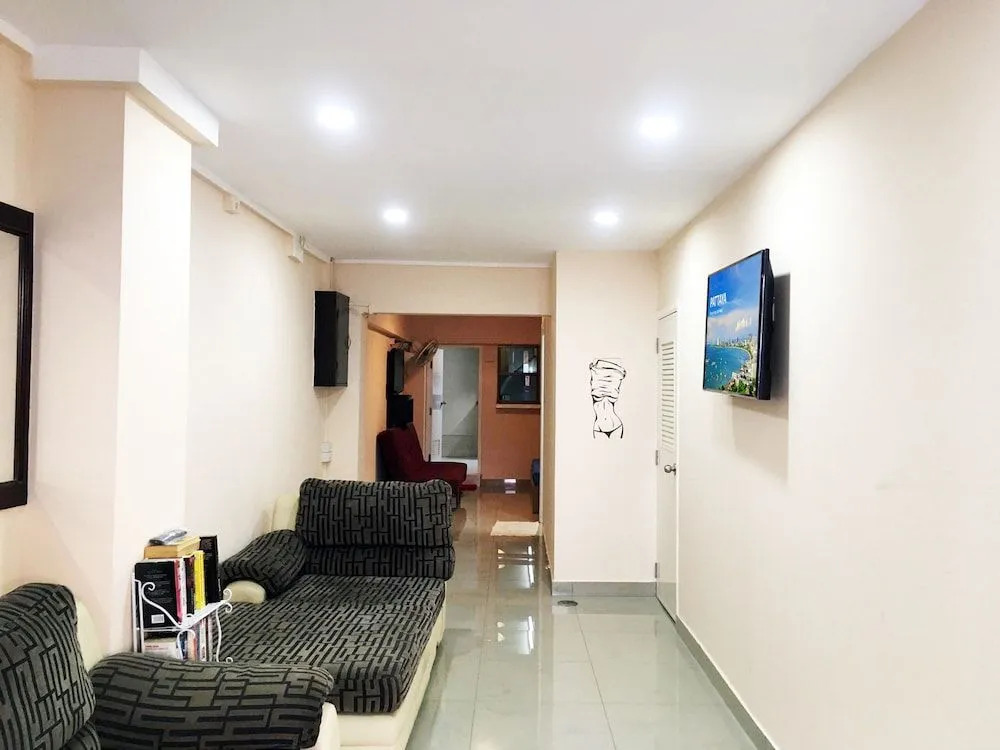 Canterbury Tales Guesthouse