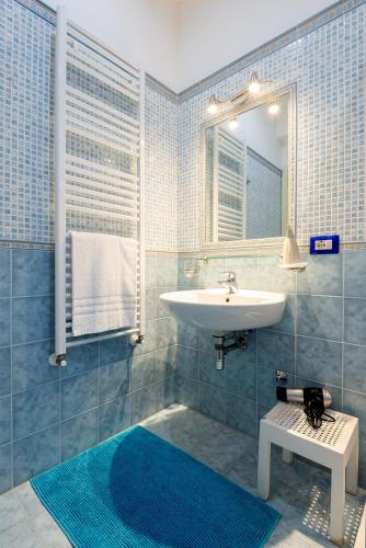 Taormina Isola Bella Apartment - Taormina Holidays
