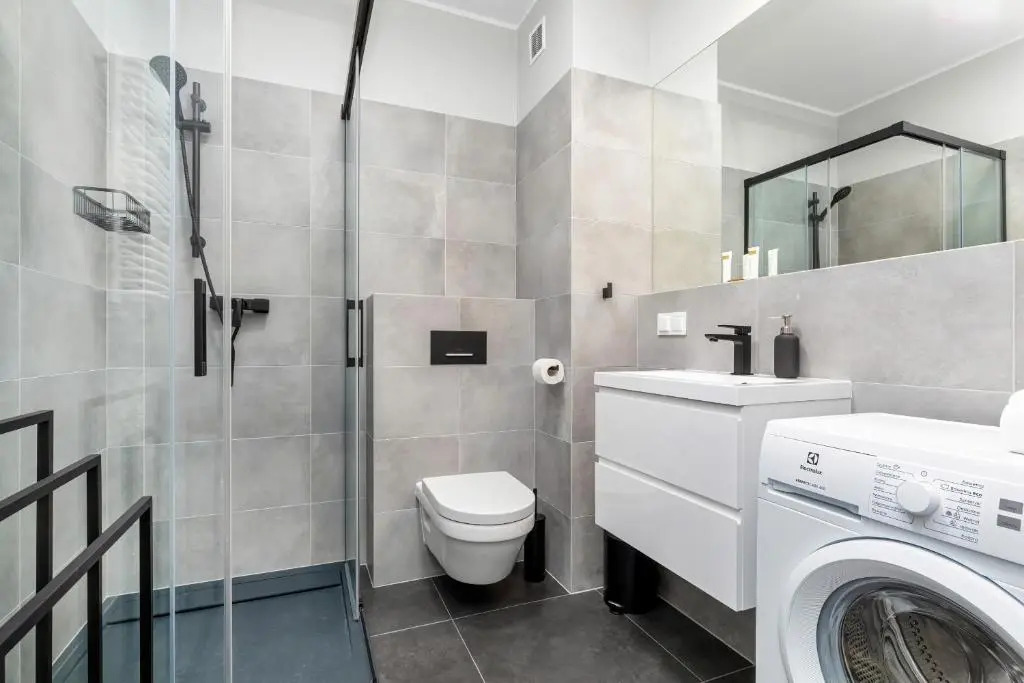Modern City Center Apartments by Noclegi Renters