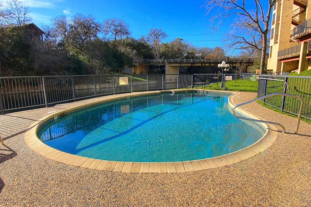 Inverness Condos Comal River
