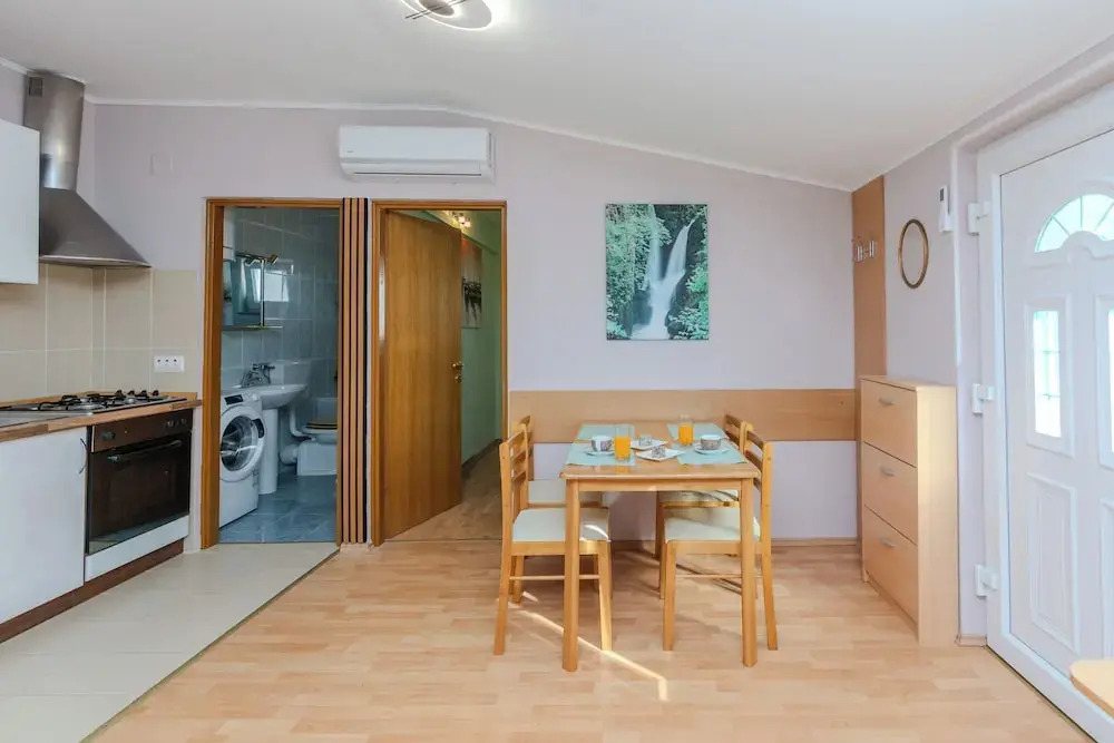 Apartments Jozef