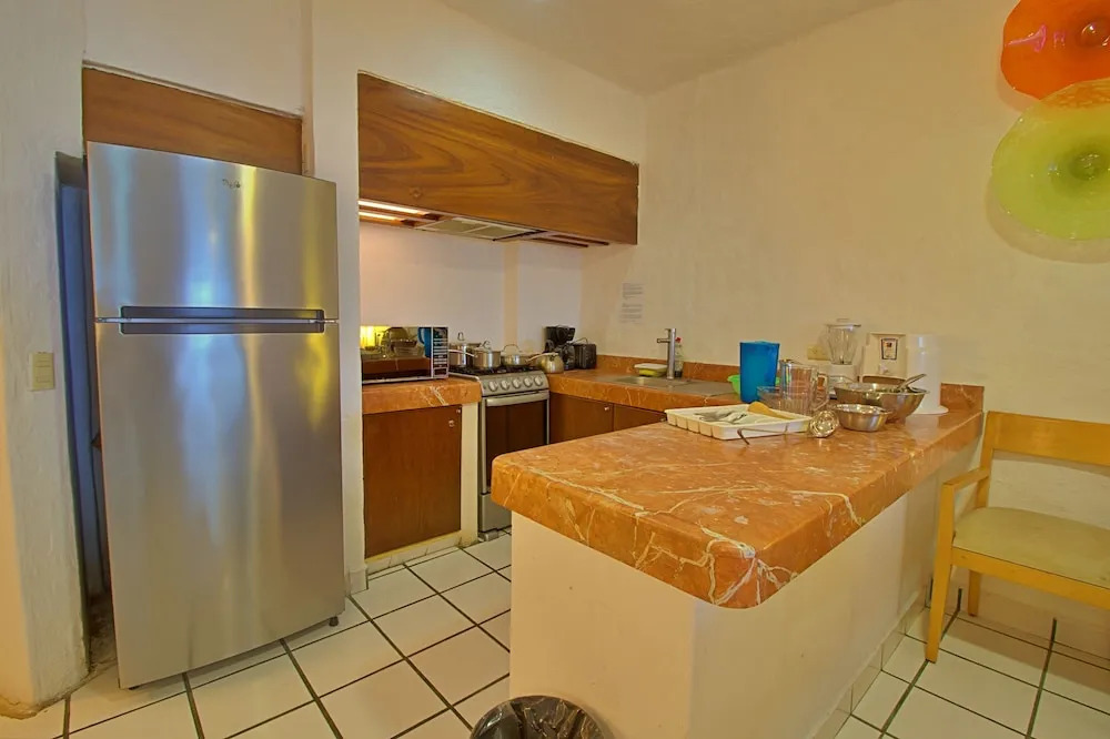 Villa Facing the Beach in a Large Terrace 7 Pools, Tennis Courts, 247 Security