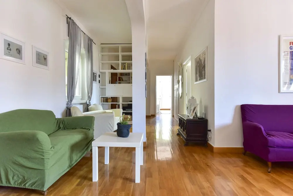 Bright Apartment with Terrace