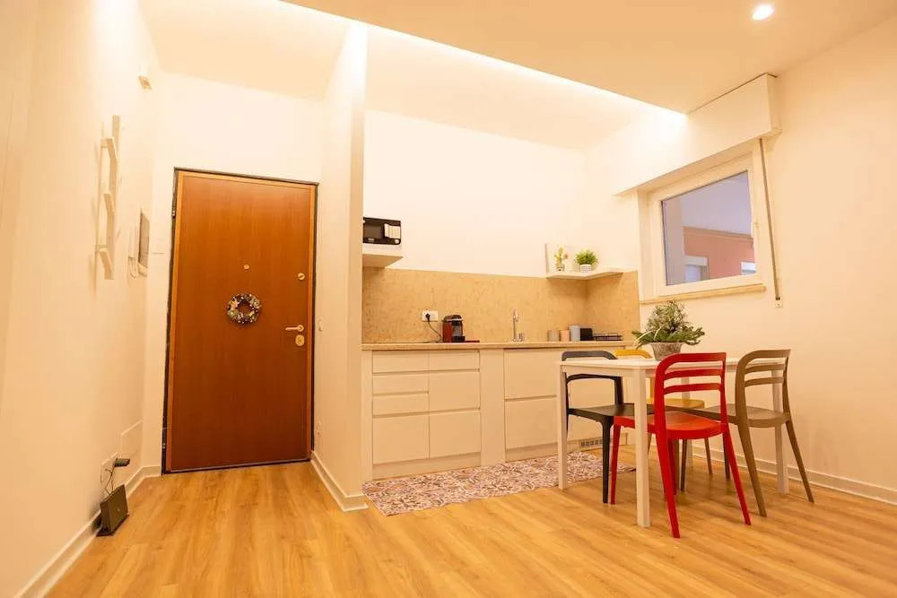 Debora's Flat