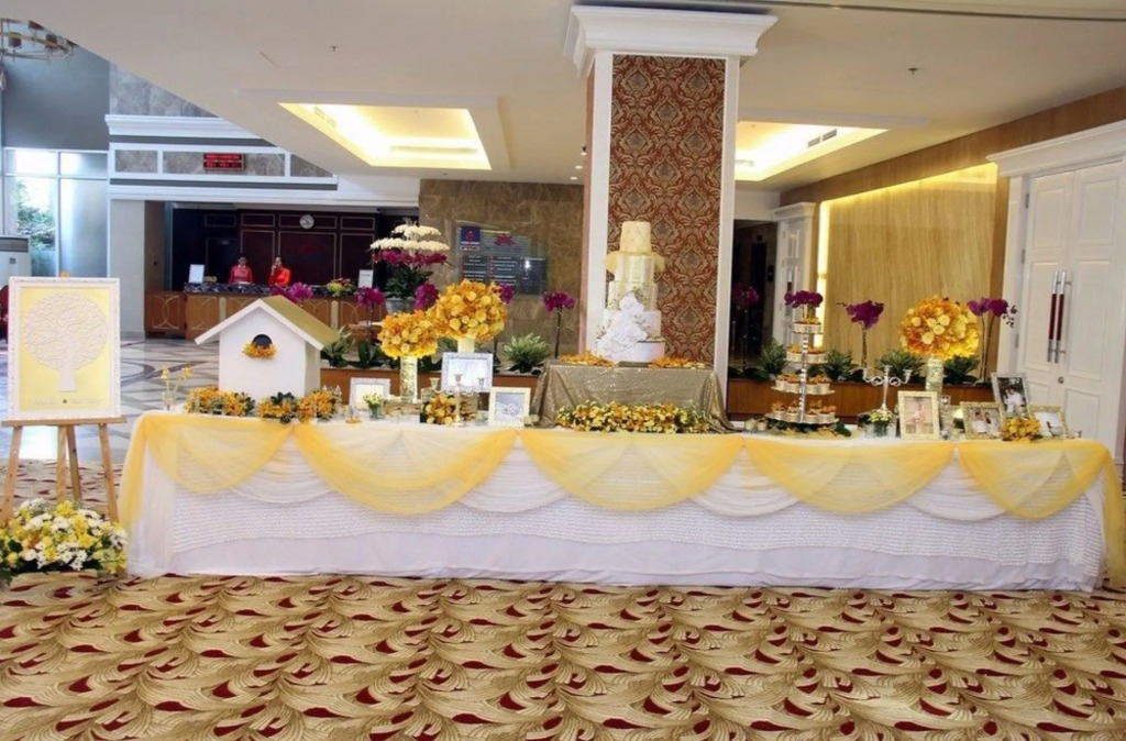 Petro Hotel