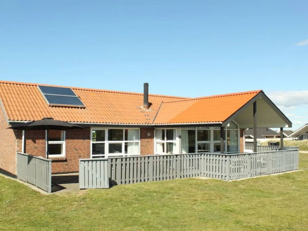 "Theis" - 930m from the sea in Western Jutland