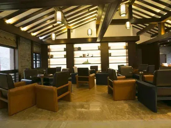 Gongga cliff Hot Spring Hotel
