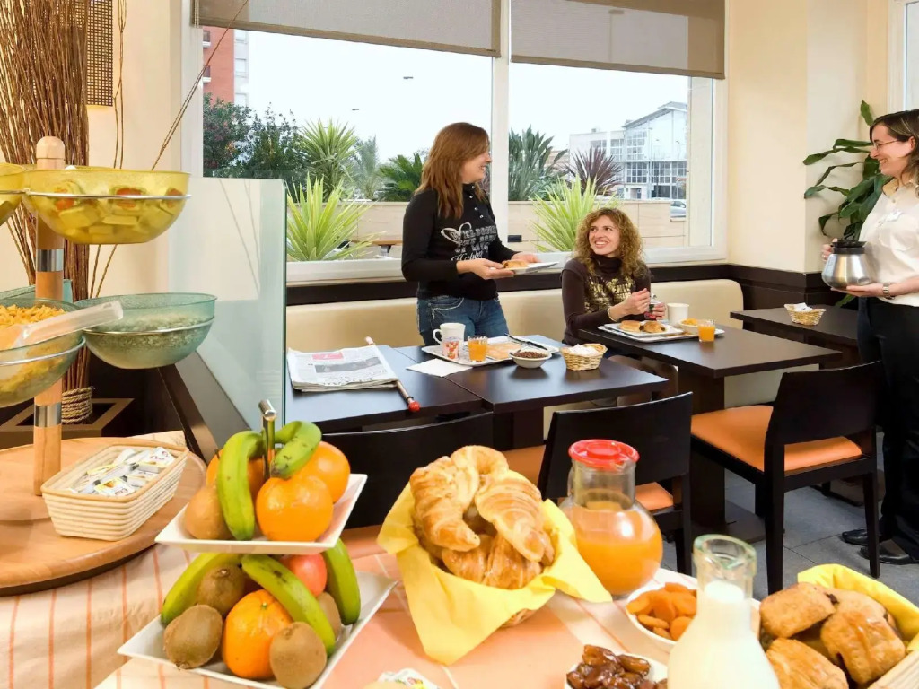 Ibis Elche