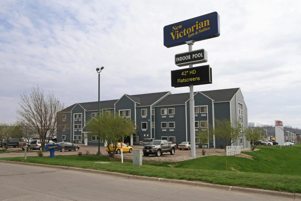 New Victorian Inn - Sioux City