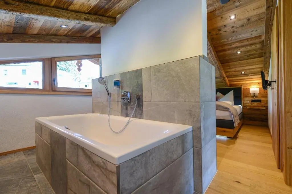 Gams Lodge