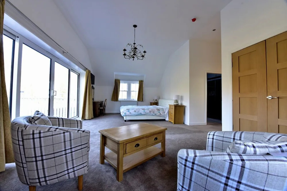 Forestview B & B