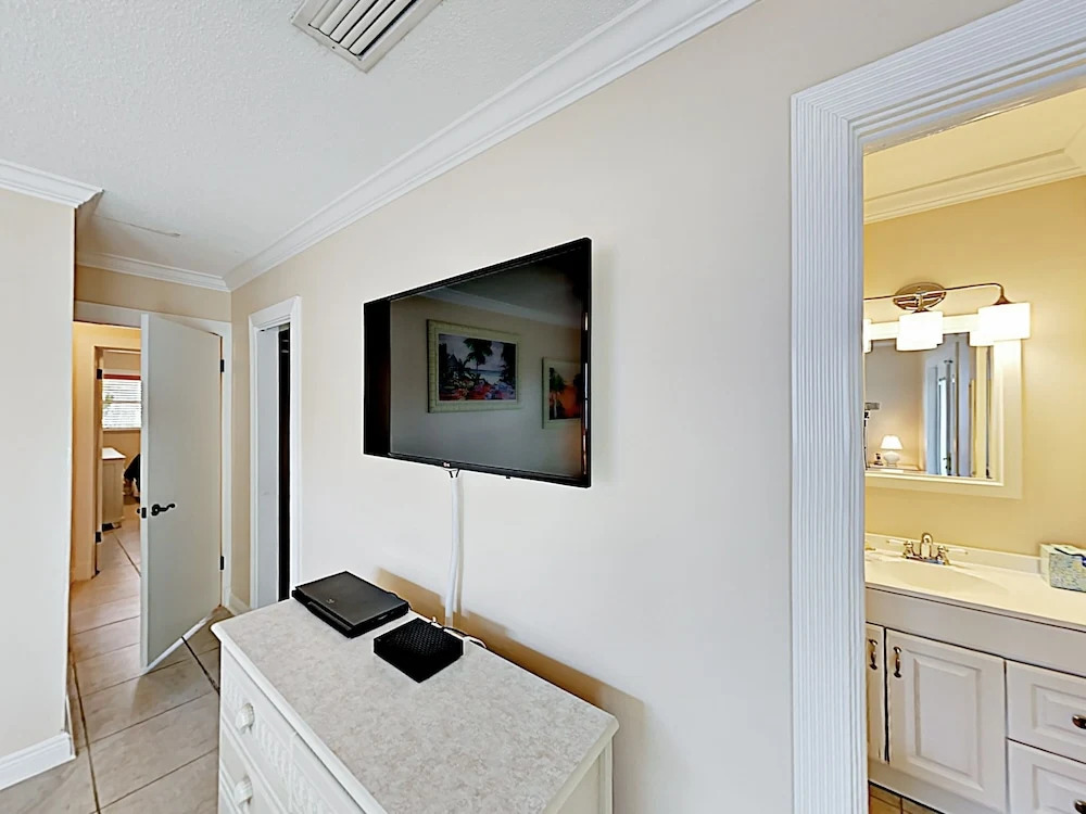 4003 Bradenton - 3 Br Home