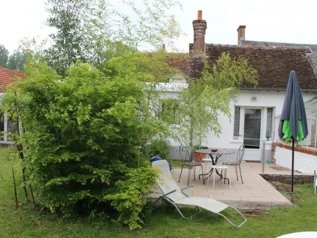 Gîte Thoury, 3 pièces, 4 personnes - FR-1-491-49