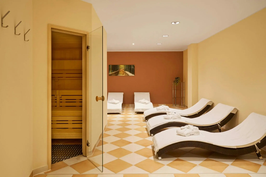 Отель Four Points Flex by Sheraton Goettingen