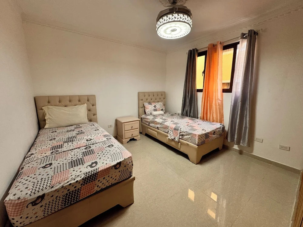 Santiago Amazing 4bedrooms Apt for Group, Spectacular Wifi, Close to all fun