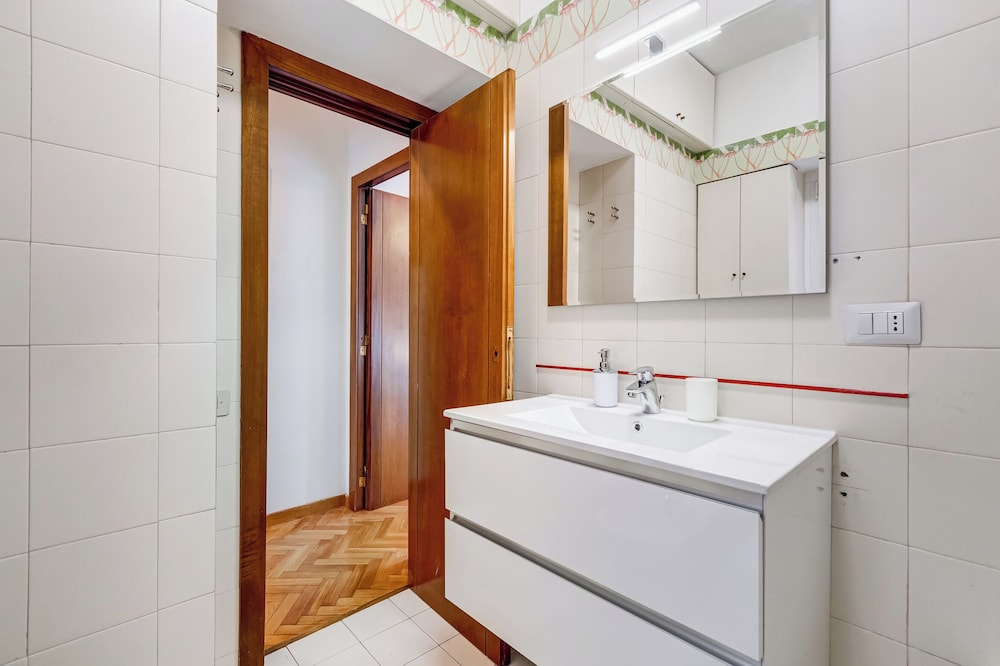 Luminous Apartment few steps P.za Navona