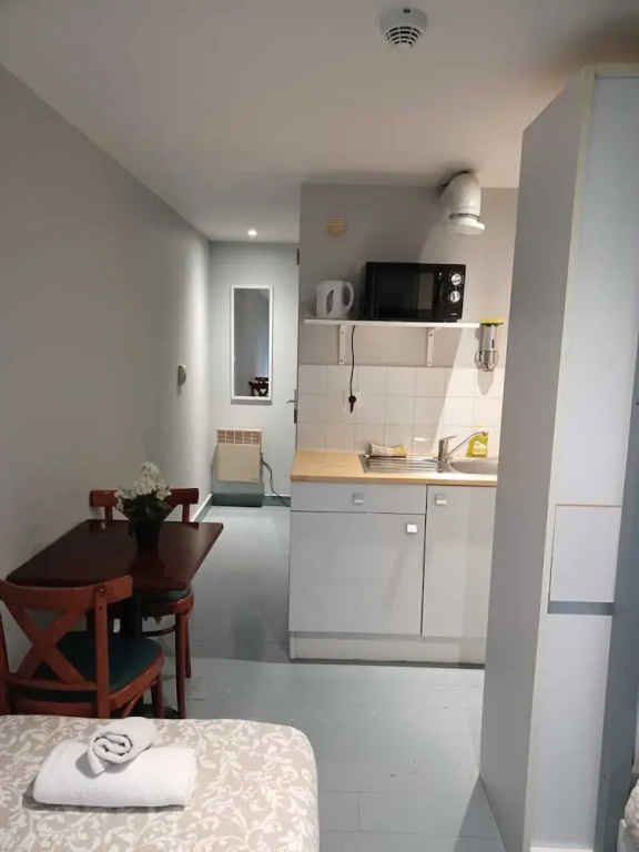 Area Residence