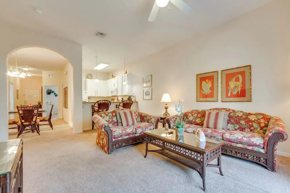 Balcony & Beach Access: Bahama Bay Resort Condo!
