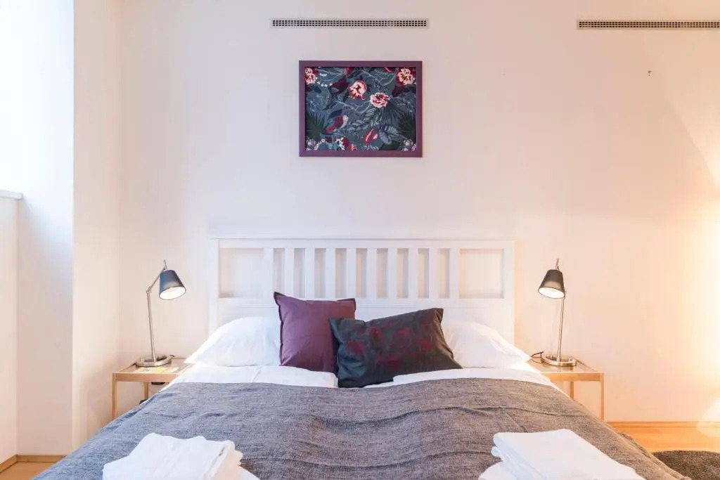 Junior Suite Fasangasse by welcome2vienna
