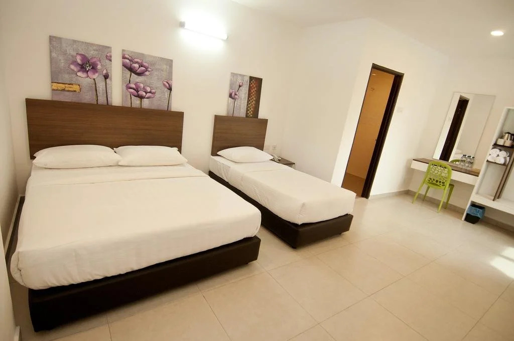 Hotel Cheqinn