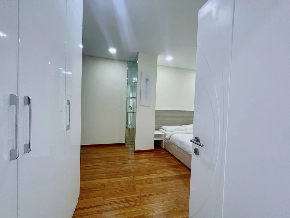 Infinity 28 Hotel and Residence