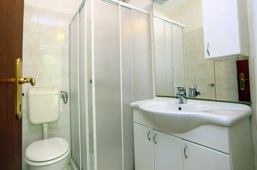 Champagne Apartments