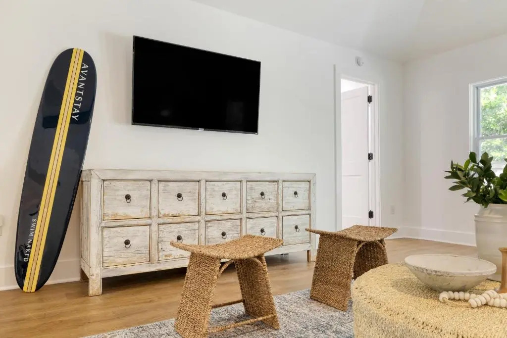 Lumie by Avantstay 5BR Ranch w/ Firepit + Patio