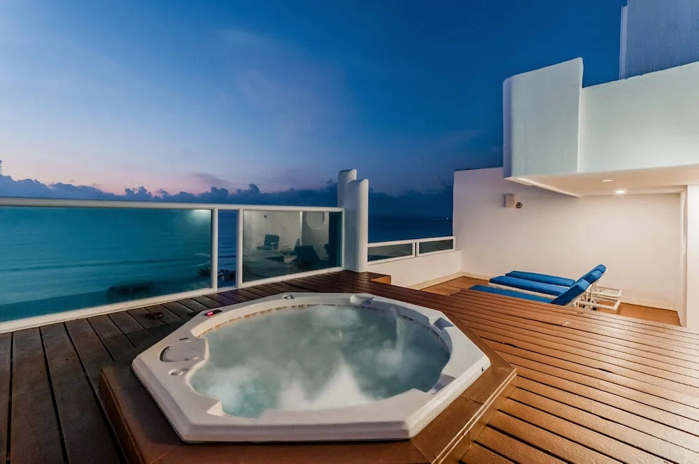 Beachfront Penthouses by LivIN Cancun
