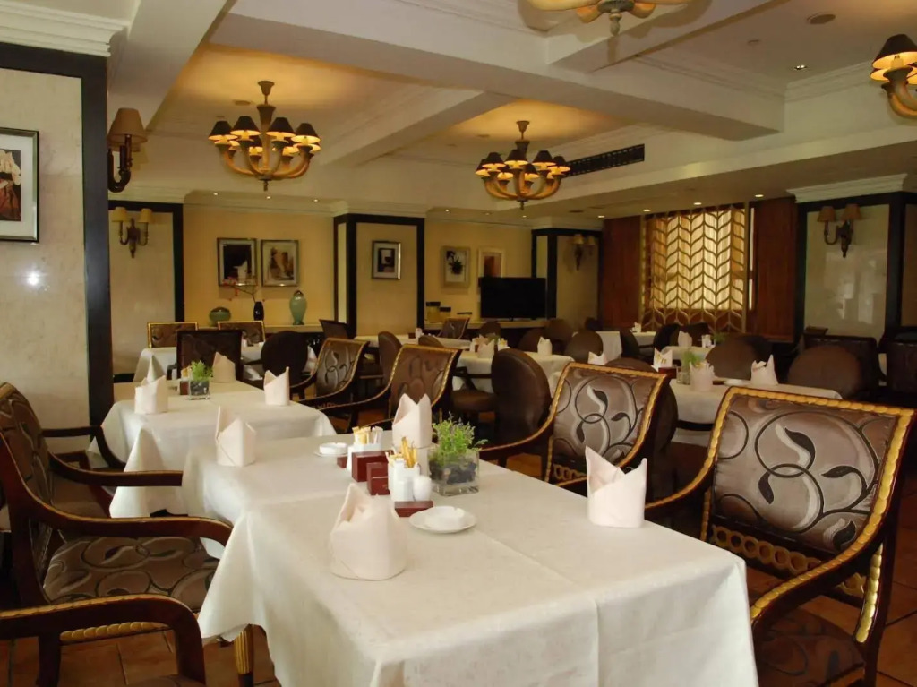 Kande Club Hotel