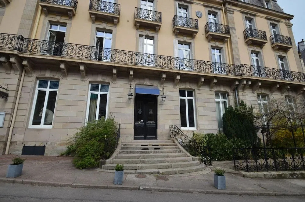 LEmpereur, sa Femme et le petit Prince