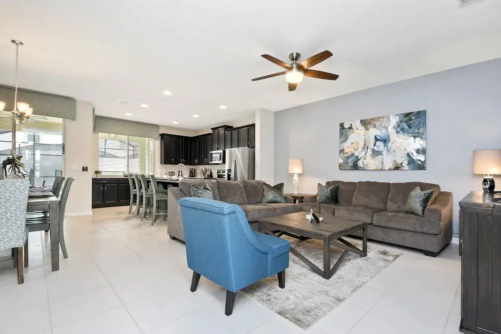 4 Bed Home Splash Pool at Solara