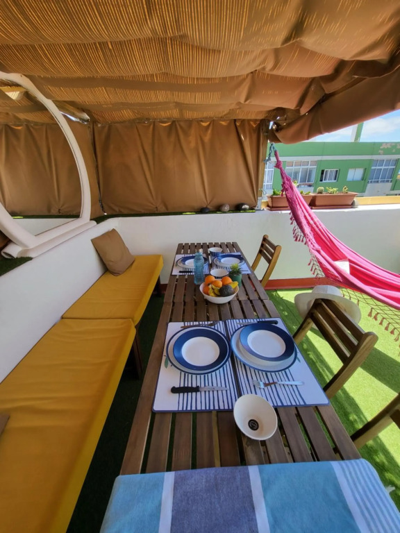 Apartamento calandria confital para 8 con terraza y BBQ próxima playa