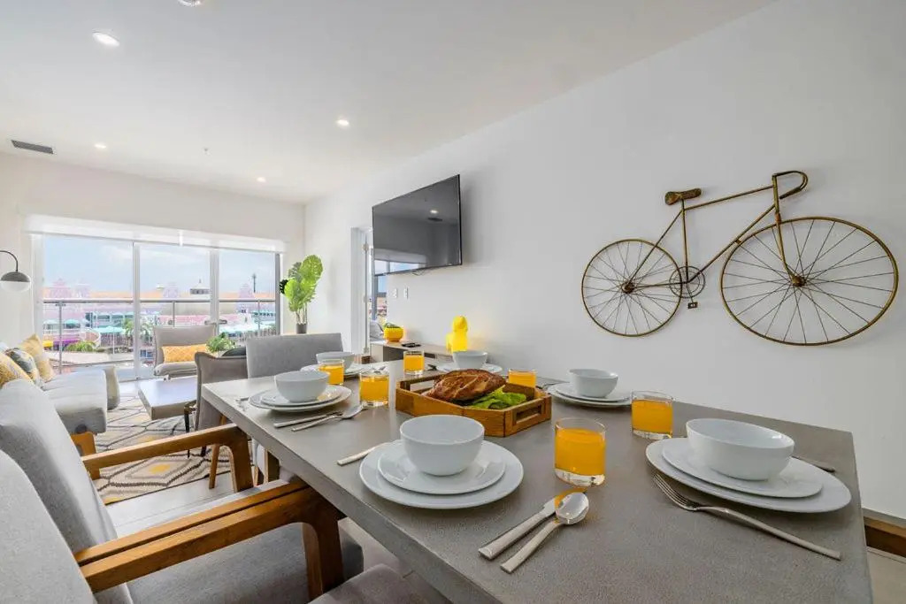 HH-3BS517 - Sip of Sunshine Oceanfront Condo in Aruba,