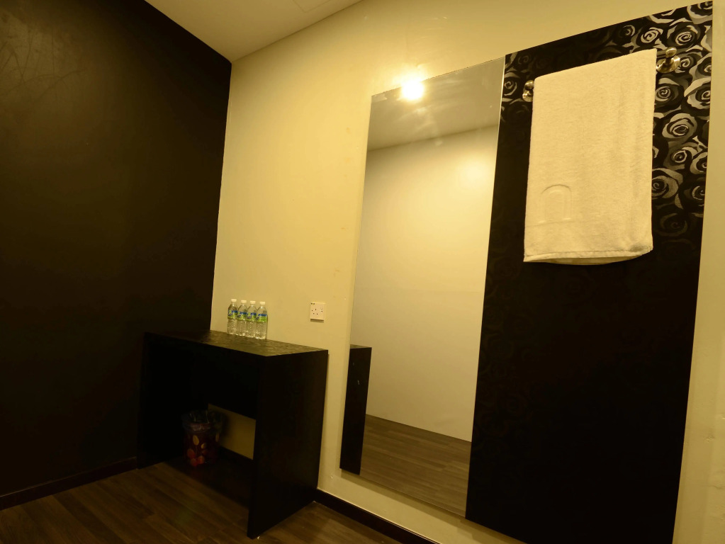 Golden Roof Hotel Kuala Kangsar