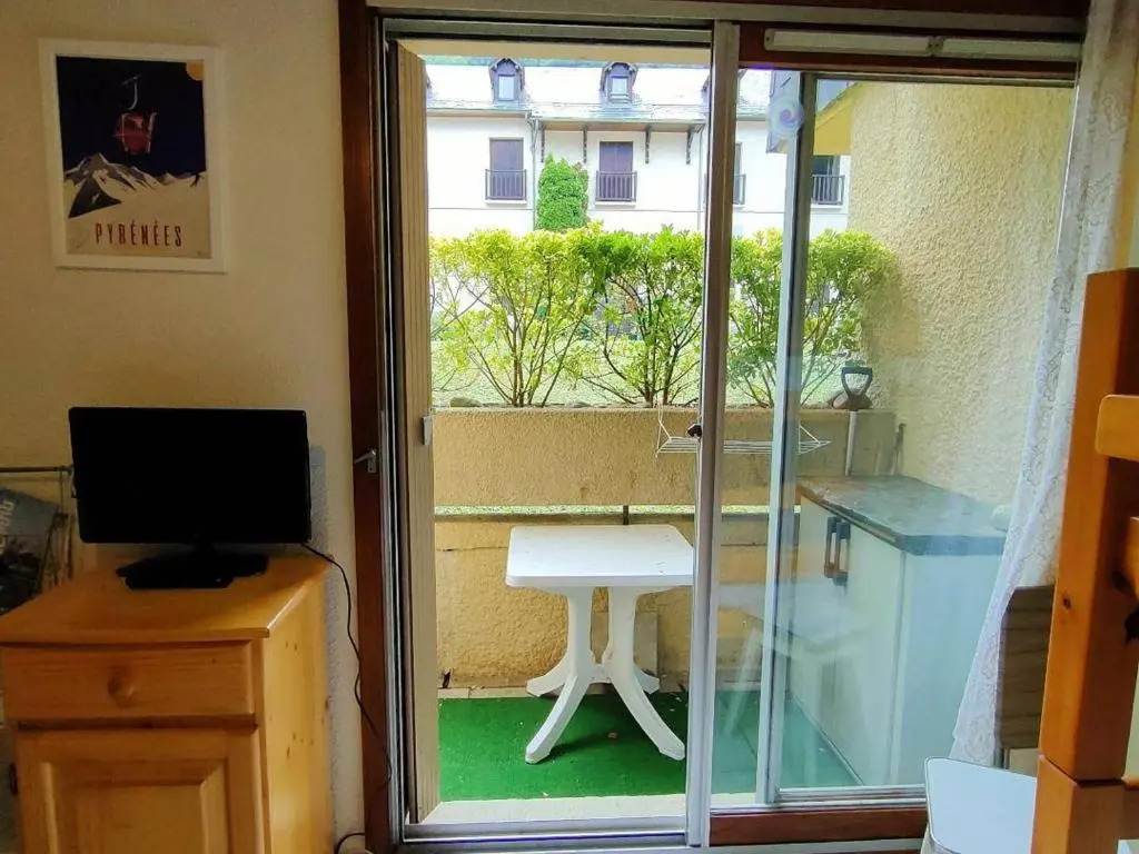 Appartement Cauterets, 1 pièce, 4 personnes - FR-1-234-249
