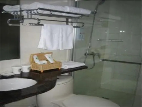 GreenTree Shandong LinYi Yinque Mountain Road Express Hotel