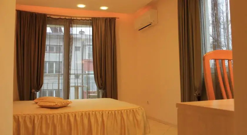 Stela Guest House