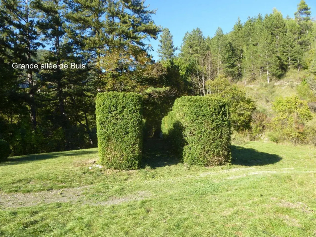 Chateau Notre Dame de Sausses