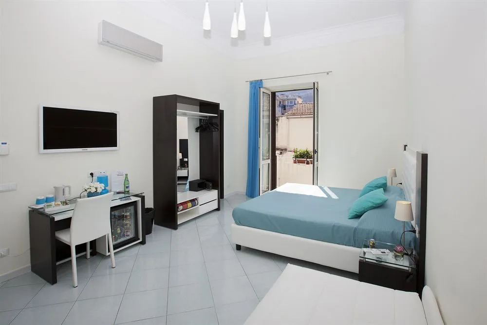 Sorrento Flats