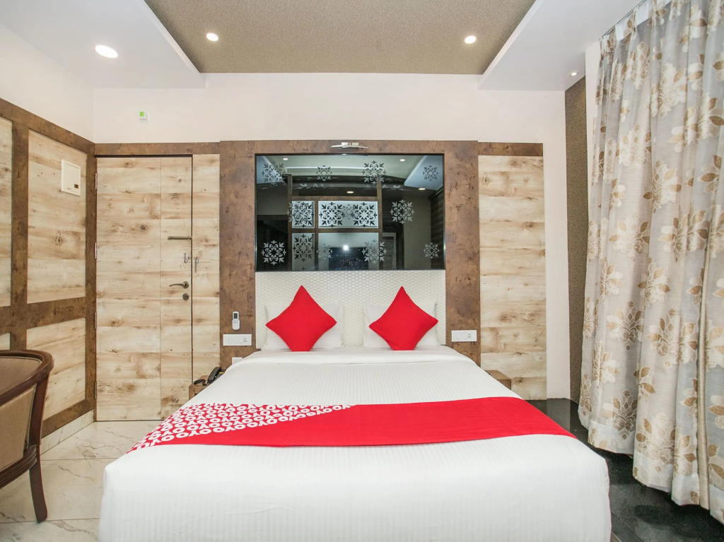 Capital O 15950 J K Residency