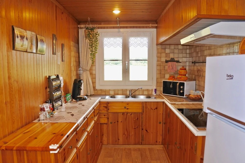 Charming Holiday Chalet Located in a Private Estate With Fenced Garden