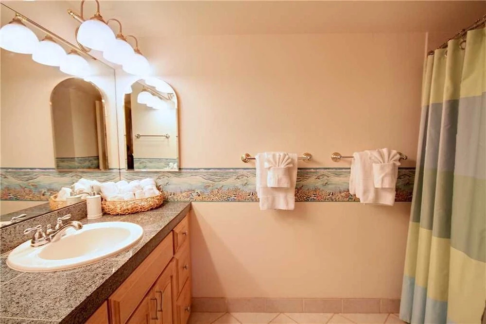 Kamaole Sands 10-410 - 2 Br Condo