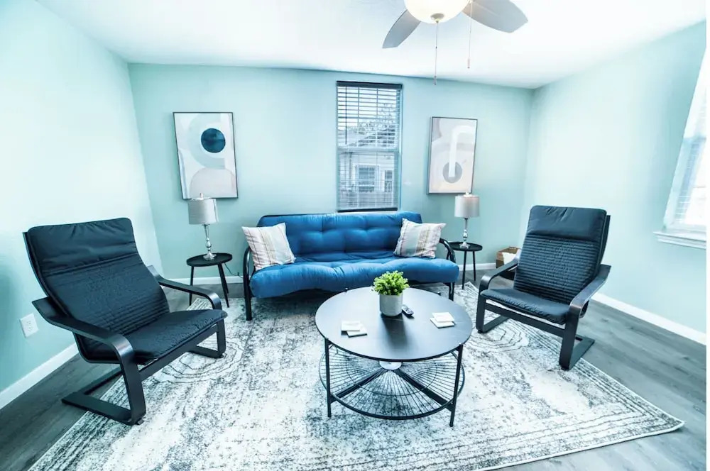 Fascinating 1br/1 BA Near Festive DT and Riverwalk