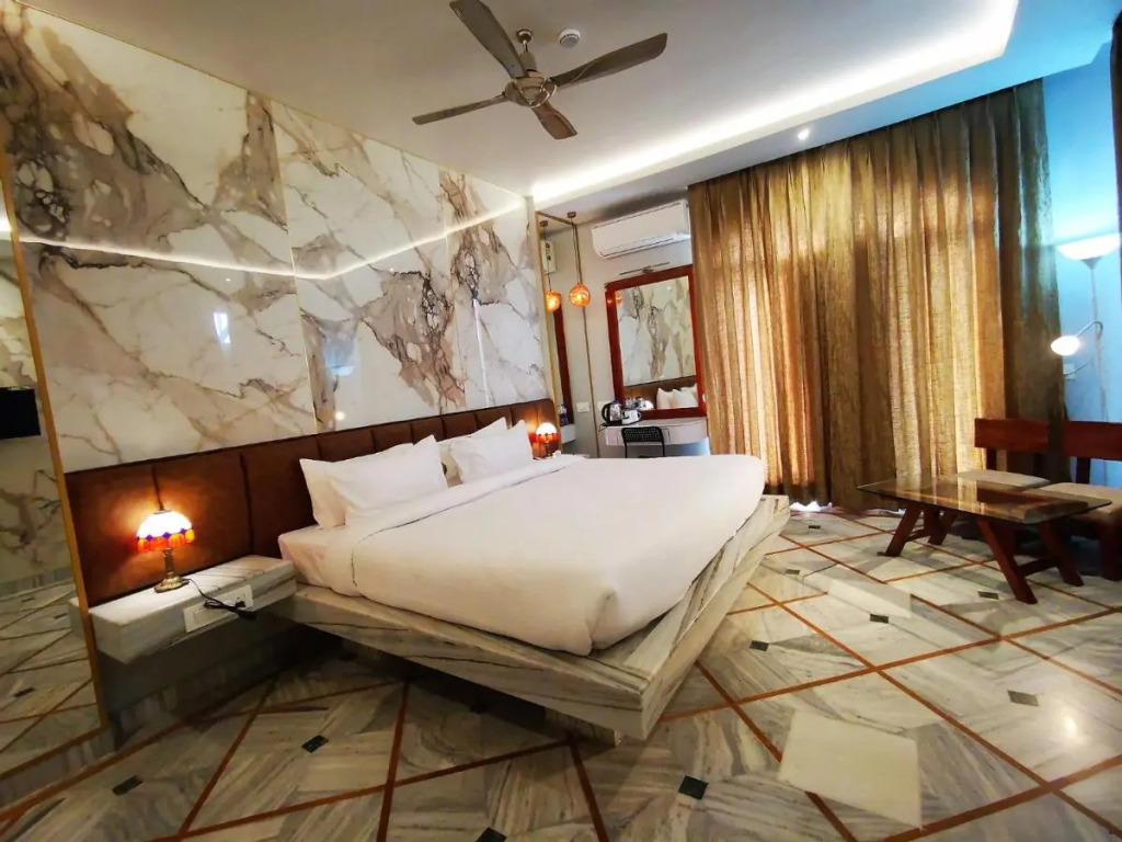 HOTEL RIO BENARAS