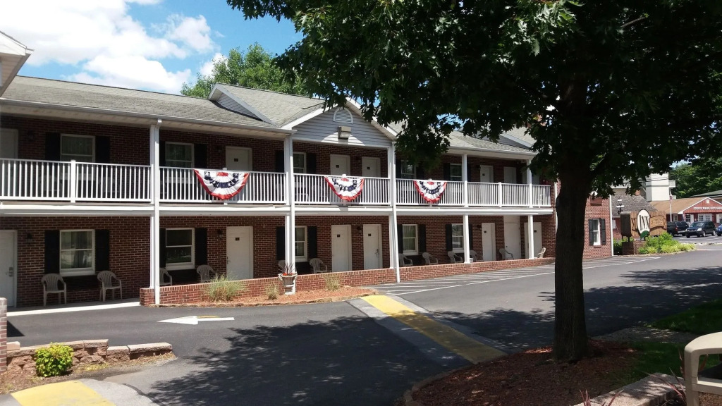 Inn at Cemetery Hill