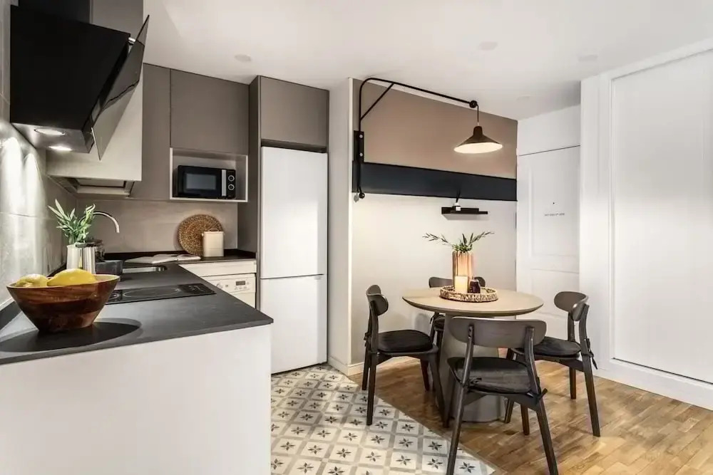 Elton - 1 Bedroom in Chueca