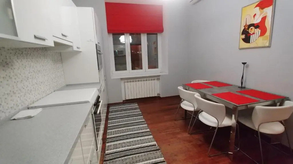 One bedroom Luxery 23 Khreshchatyk str Centre