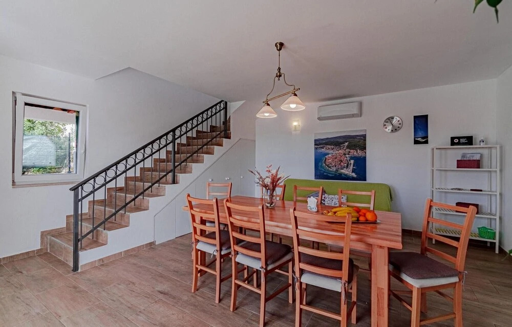 Three-Bedroom Holiday Home In Nova